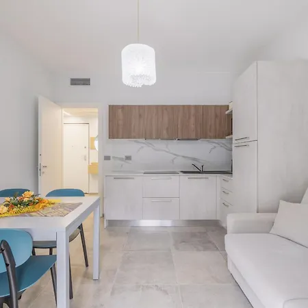 Apartment Five Minutes Walk By Wonderful Italy *