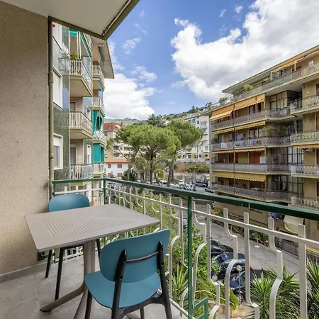 Five Minutes Walk By Wonderful Italy Apartment *